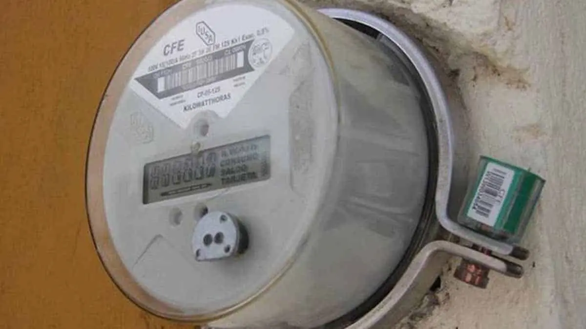 ¿Cómo quitar el candado que pone la CFE al medidor de luz sin meterte en problemas?