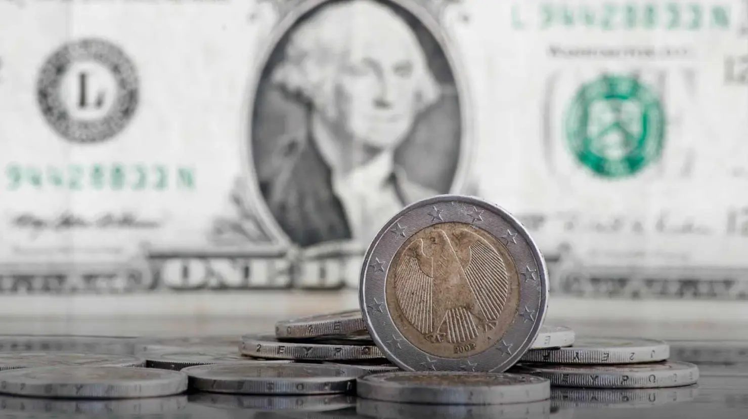 Precio del dólar hoy martes 6 de agosto: El peso presenta una ligera recuperación
