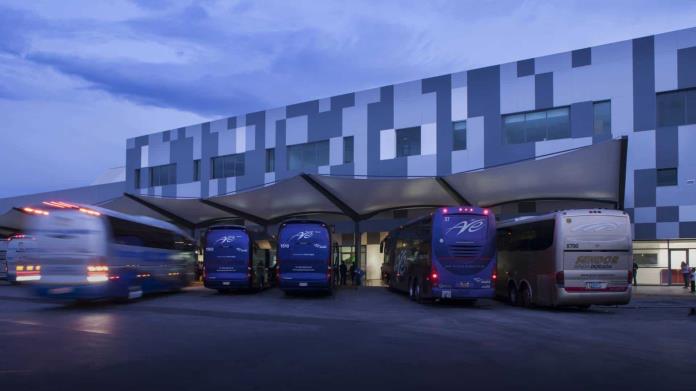 ¿Sabías que existe en México una central de autobuses con viajes a Texas y Miami? ¿Sabías que existe en México una central de autobuses con viajes a Texas y Miami?