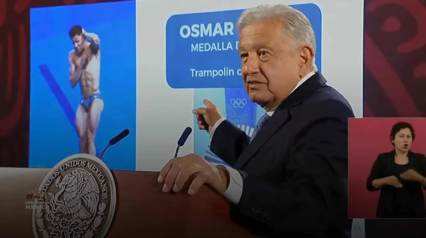 "Estoy tan contento, tan contento": AMLO celebra medalla de bronce para México del clavadista Osmar Olvera
