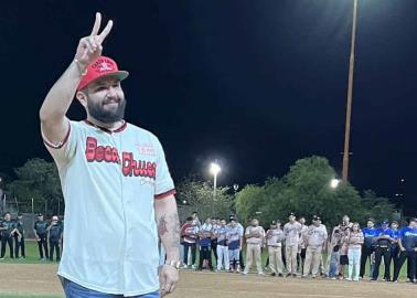 Así pichó Carín León en la inauguración de beisbol de la Liga del Sol