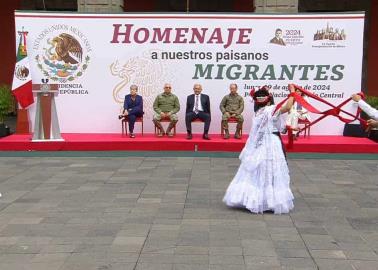 VIDEO | "Son héroes y heroínas": AMLO rinde homenaje a migrantes con una gran fiesta en Palacio Nacional