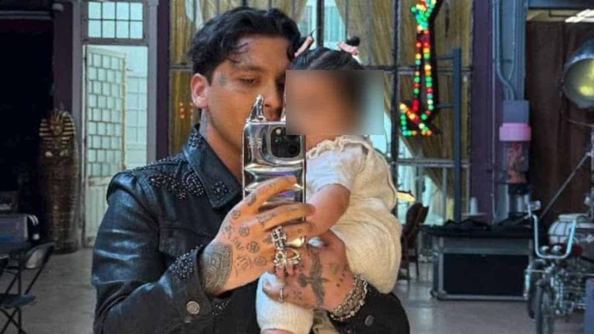 Christian Nodal visita a su hija Inti y Cazzu en Argentina, ¿Ángela Aguilar lo acompaño?