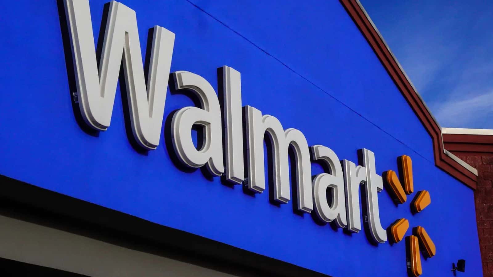 Walmart retira jugo de manzana por niveles de arsénico