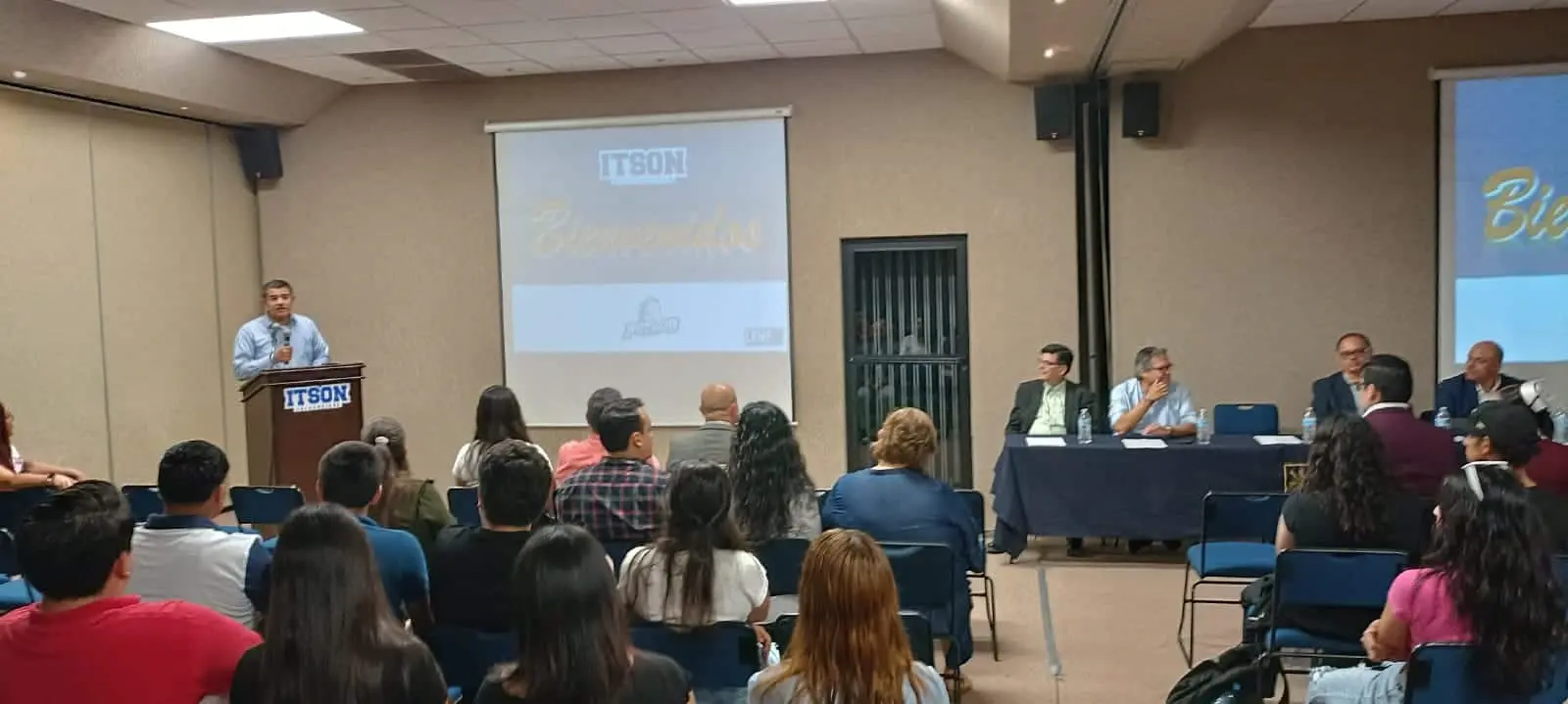 Itson hace historia al recibir a la primera generación de Enfermería