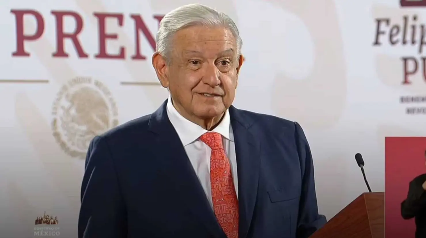 "Los están engañando": AMLO habla sobre protesta de los alumnos de derecho de la UNAM contra reforma judicial