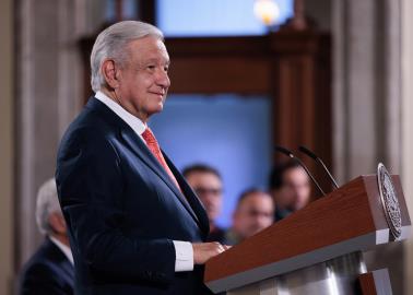 AMLO inaugura convención de youtubers y comunicadores independientes en Palacio Nacional