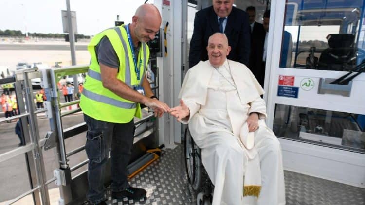 Inicia Papa Francisco su viaje más largo. ¿A dónde va y qué hará?