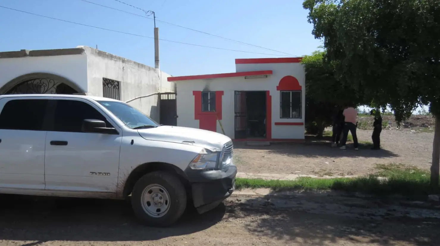 Muere en incendio tras quedar atrapado en su vivienda