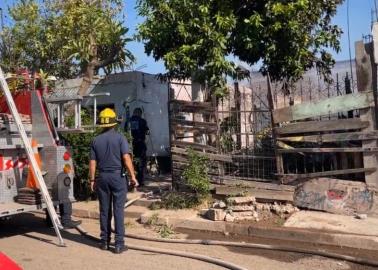 Arde vivienda de la colonia México, en Ciudad Obregón