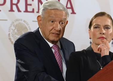 AMLO y Beatriz Gutiérrez Müller juntos en La Mañanera para despedirse