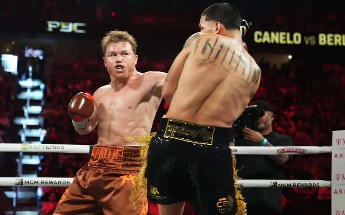 Canelo Álvarez gana por decisión unánime