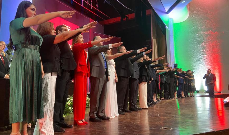 En Navojoa toma protesta nuevo Cabildo