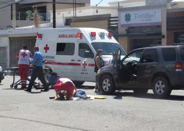 Hospitalizan a mujeres que se accidentaron en moto en Ciudad Obregón