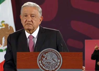 Nunca dejamos de buscar: AMLO envía carta a padres de estudiantes de Ayotzinapa