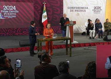 AMLO: Así fue la rifa de su reloj; ¿quién se lo ganó? 