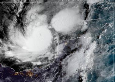 Huracán "Milton" desciende a categoría 4, pero sigue afectando al país