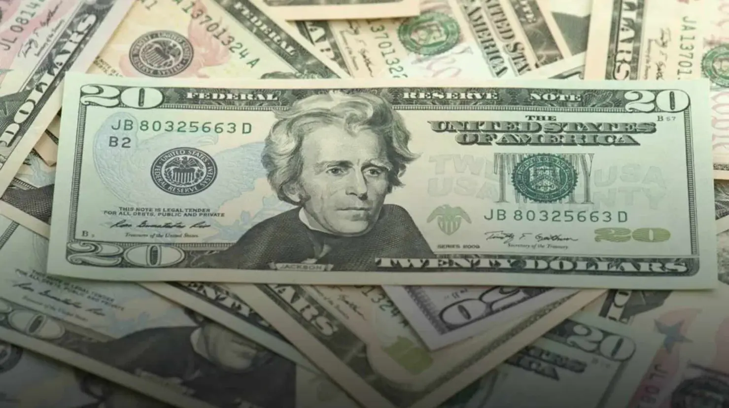 Precio del dólar hoy jueves 10 de octubre:  La moneda nacional presenta una ligera depreciación