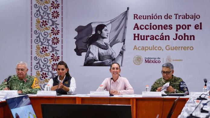 “Nadie se quedará sin ayuda”: Sheinbaum visita Acapulco para supervisión de daños por “John” “Nadie se quedará sin ayuda”: Sheinbaum visita Acapulco para supervisión de daños por “John”