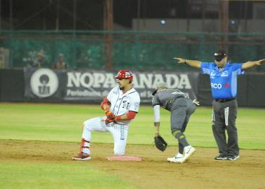 Algodoneros gana la serie al dividir en doble jornada