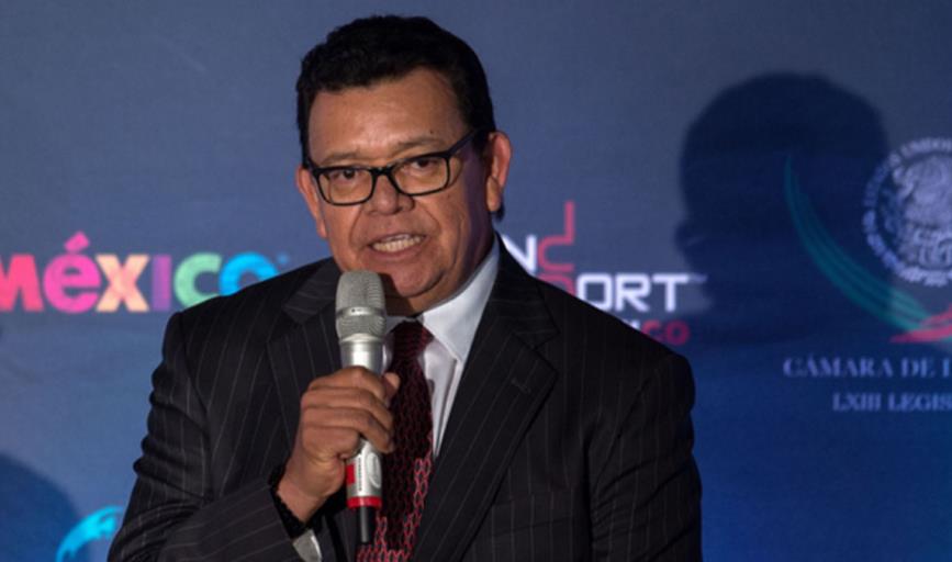 Fernando Valenzuela reaparece tras graves problemas de salud