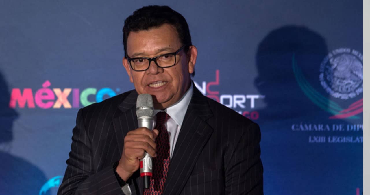 Fernando Valenzuela reaparece tras graves problemas de salud