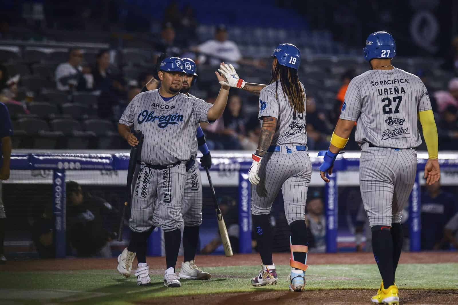 Yaquis vence a Charros por paliza y se queda con la serie