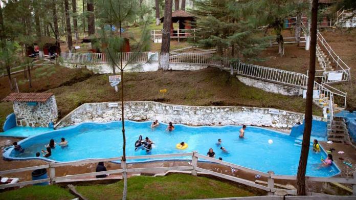 ¿Qué beneficios aporta bañarse en aguas termales? ¿Qué beneficios aporta bañarse en aguas termales?