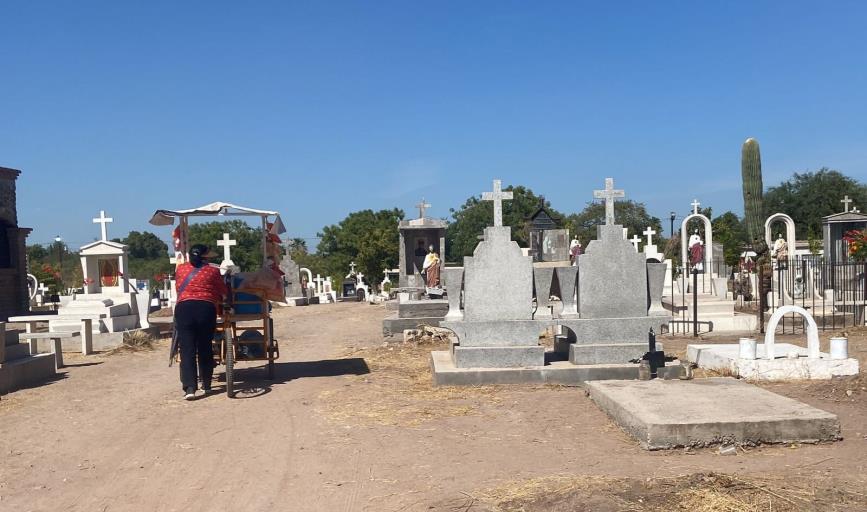 Piden en Navojoa mantener vigilancia e iluminación permanente en panteones