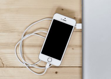 ¿Por qué es mejor cargar tu teléfono solo hasta el 80 por ciento?