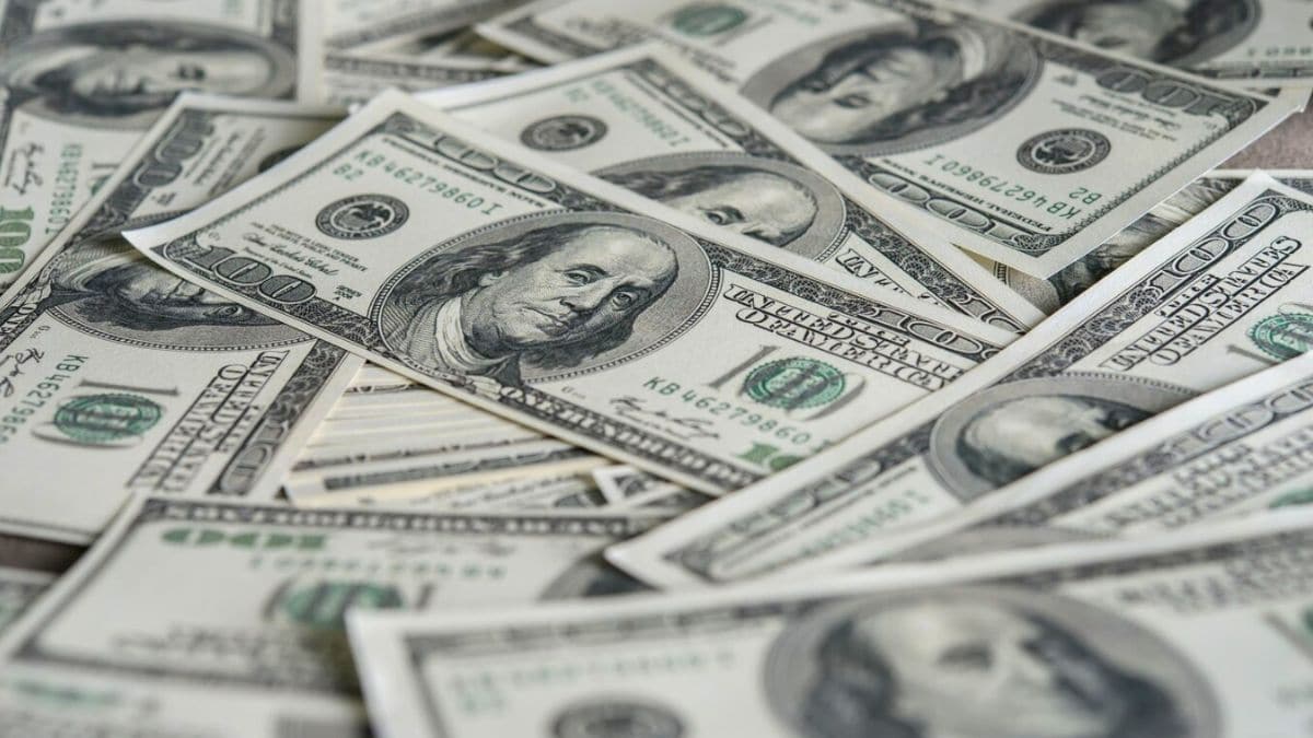 Precio del dólar hoy, domingo 10 de noviembre: la divisa americana se mantiene fuerte en el mercado