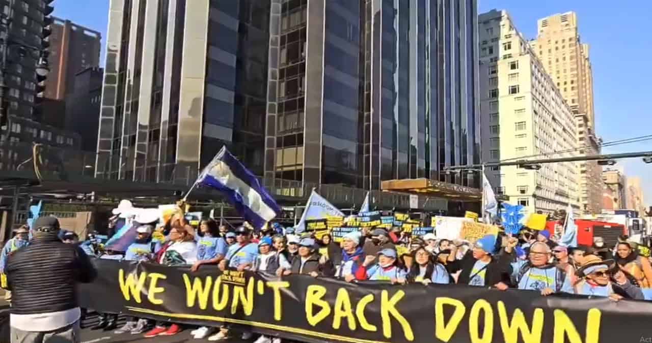 Protestan en Nueva York contra el regreso de Donald Trump a la presidencia de EE.UU.