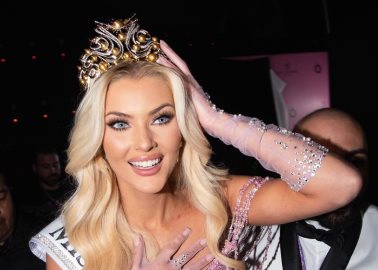 Victoria Kjær Theilvig  de Dinamarca se corona en Miss Universo 2024