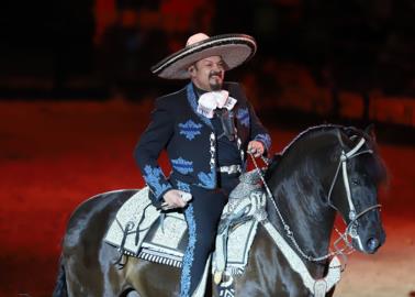 Pepe Aguilar compra Los tres potrillos a hijos de Vicente Fernández