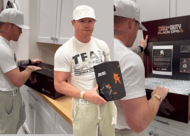 Saúl "Canelo" Álvarez recibe una consola de ´Call of Duty´ personalizada