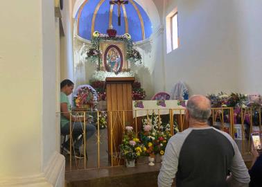 Mueve la Fe a peregrinos hacia la Virgen de Balvanera en la Aduana, Álamos