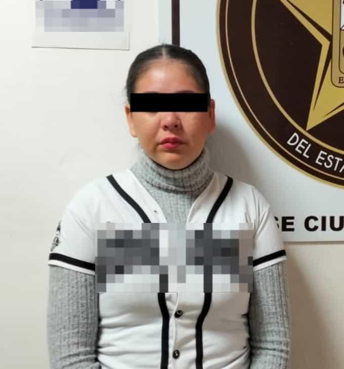 Trasladan a Hermosillo a policía detenida en Pueblo Yaqui Trasladan a Hermosillo a policía detenida en Pueblo Yaqui