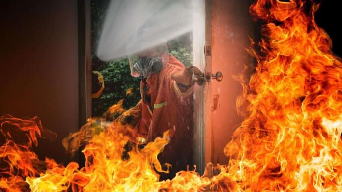 Fiestas Decembrinas: Evita los incendios esta temporada con estos consejos de los bomberos de Hermosillo Fiestas Decembrinas: Evita los incendios esta temporada con estos consejos de los bomberos de Hermosillo