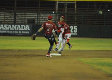 Águilas se lleva la serie a Mexicali