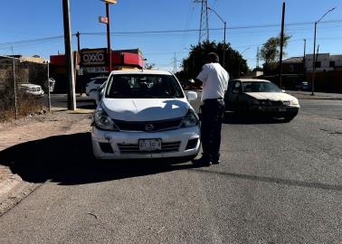 Se lesiona motociclista en choque en Ciudad Obregón