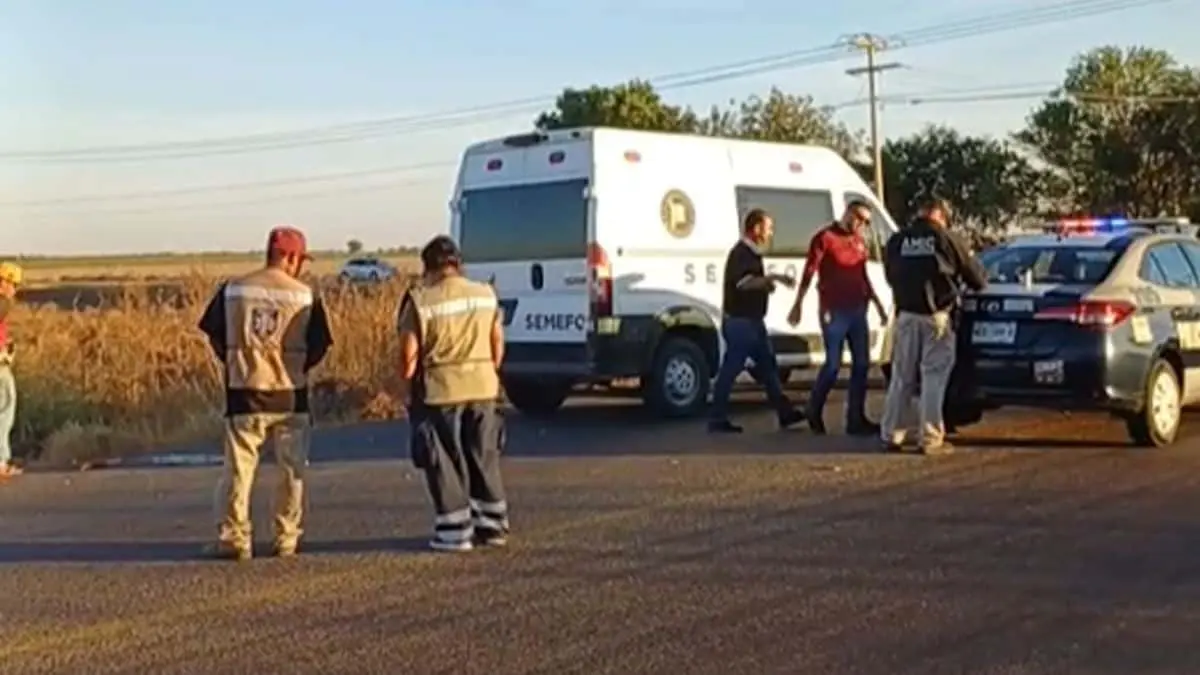 Motociclista se estrella contra pipa de gas en el Valle del Yaqui y fallece