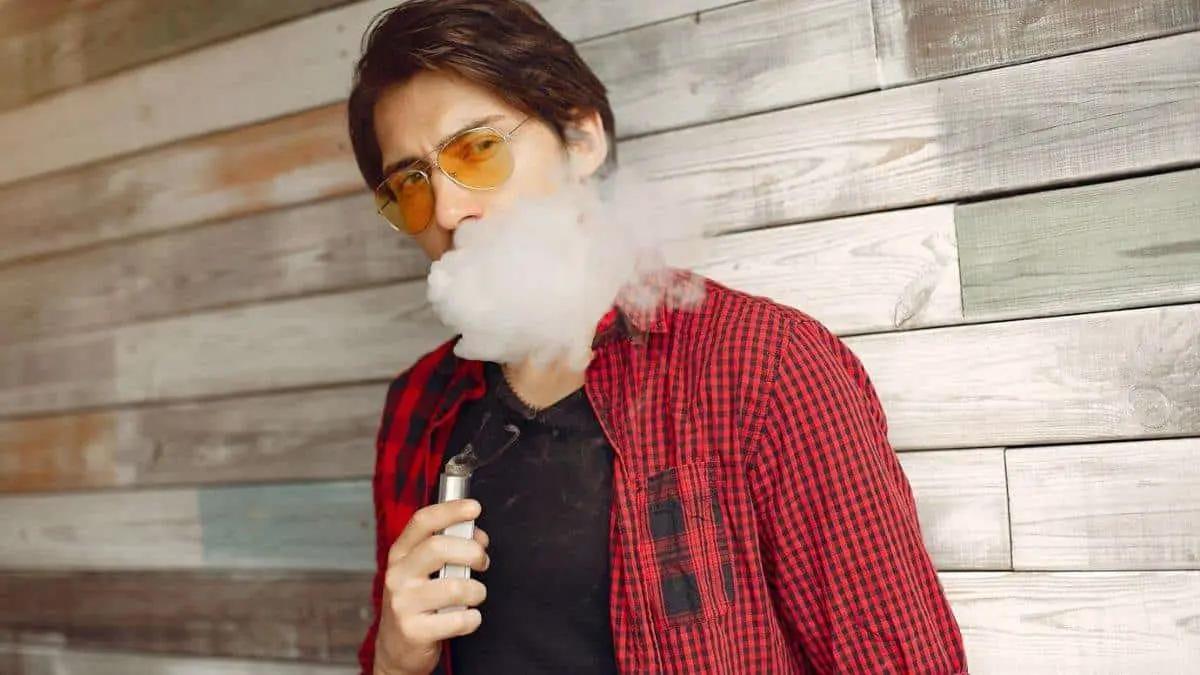 El uso de vape se agrava en el municipio Fuentes: Freepik.es