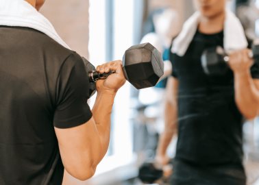 Cómo empezar enero en el gimnasio y no rendirse en febrero: sigue estos consejos