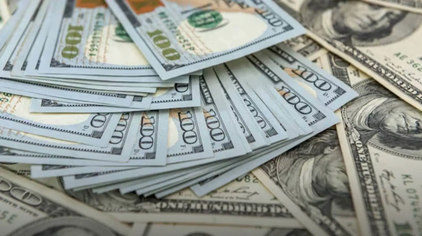 Precio del dólar hoy, viernes 3 de enero de 2025: La moneda nacional se fortalece