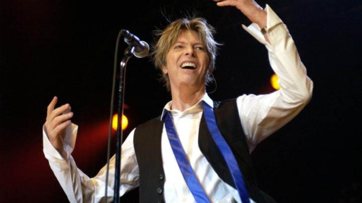 Los éxitos más grandes de David Bowie según la IA