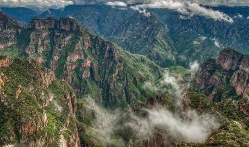 Descubre la belleza de la Barranca de la Sinforosa en Chihuahua