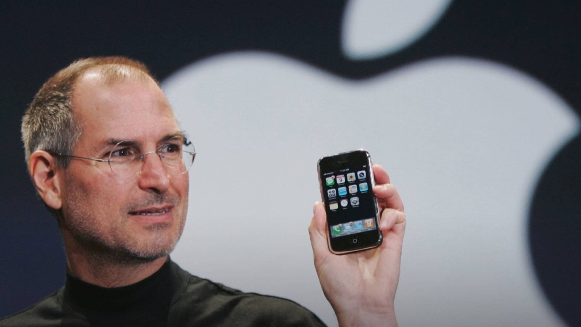 Un día como hoy Steve Jobs revoluciona el mundo con el primer iPhone