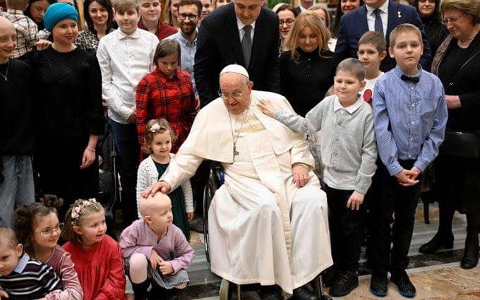 El Papa Francisco a niños con cáncer: Son un signo de esperanza y fortaleza