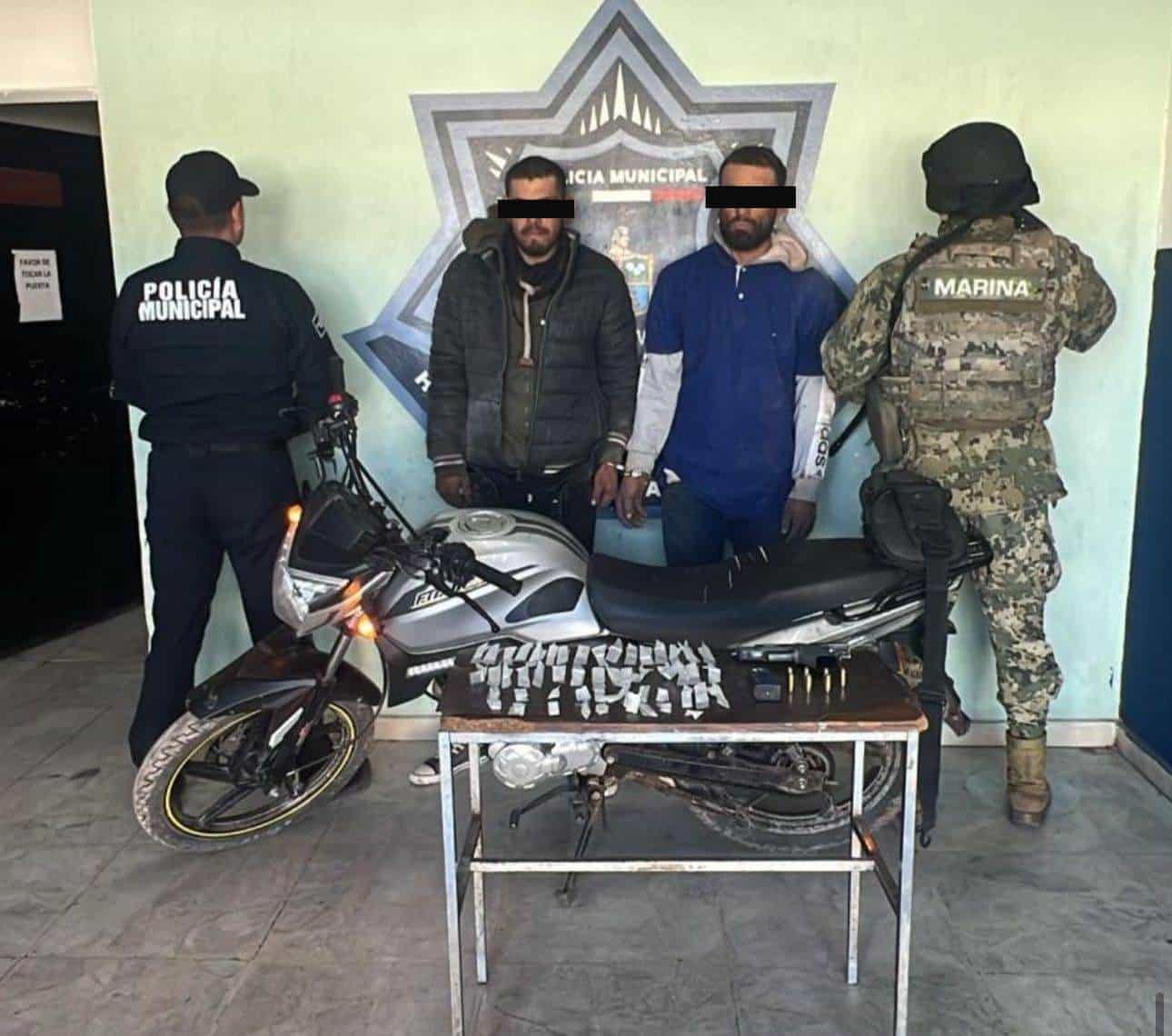 Detienen a dos hombres con droga y arma en el Valle del Yaqui