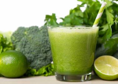 Jugo verde: Conoce los beneficios que aporta a tu cuerpo y disfruta de estas tres sencillas recetas